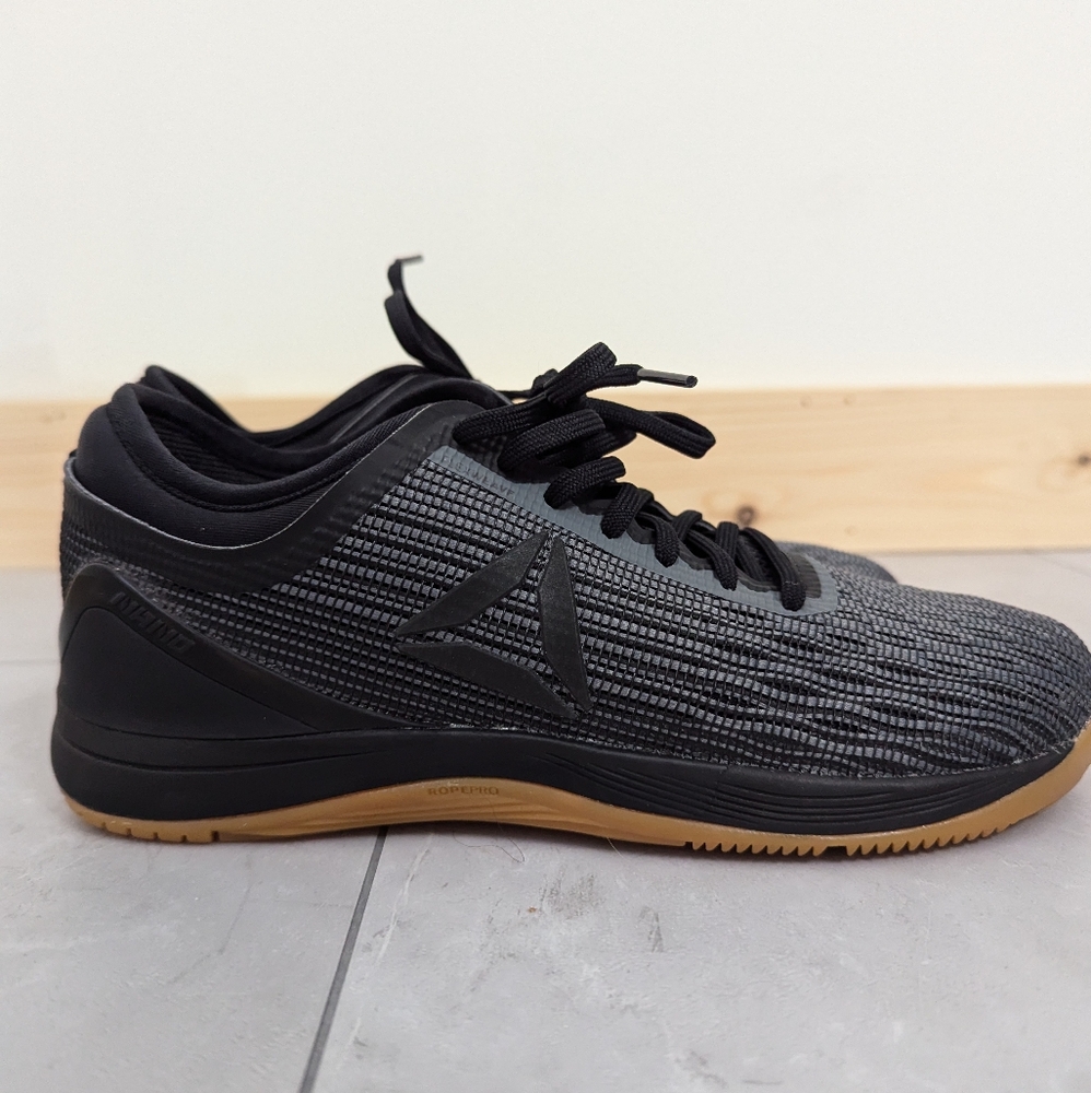 Brand New Women's Reebok Nano 8.0 size 7